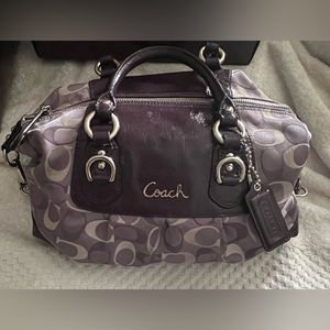 EUC COACH Purple L1193-F18425 Handbag & Large Wallet Set.